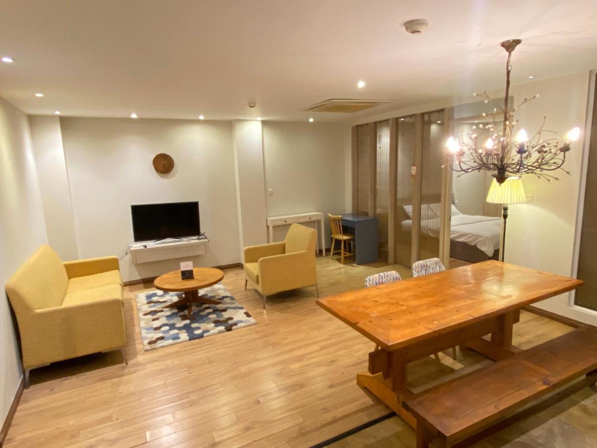 The Palmian City Center Serviced Apartment Ho-Chi-Minh-Stadt Exterior foto